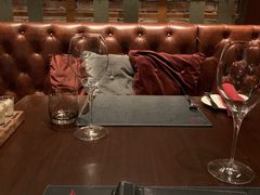 -恰餐厅及酒吧 CHAR Bar & Grill (北京丽都皇冠假日店)