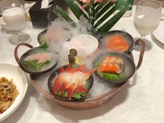 -万龙洲海鲜(大兴绿地缤纷城店)