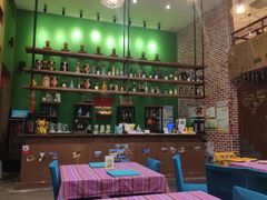 -香巴拉云南餐厅(华莱坞店)