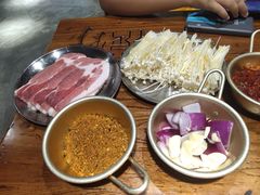 -原始泥炉烤肉(总店)