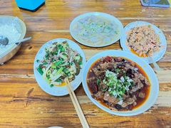 -九九牛肉馆(南山路店)