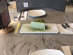 -必胜客(WOW梦之城店)