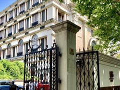 -伯衡55·吉品轩(乌鲁木齐南路店)