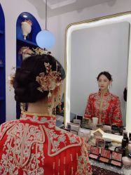 -艾米丽婚纱礼服