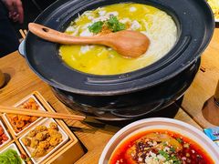 -九锅一堂酸菜鱼(新南凯德直营店)
