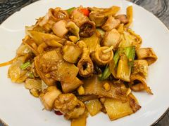 酸笋炒竹肠-美极鲜食坊(宝安南路店)