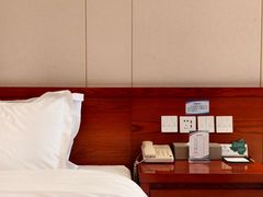 -兴芮温泉度假区