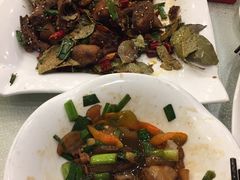 -唐师傅湘西名菜馆(武陵路店)