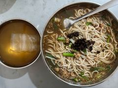小碗肥瘦-正宗杨记普洱酸醋米线(总店)