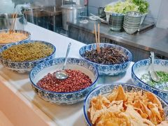 嘎嘣脆花生米-柳石居柳州螺蛳粉(万达店)