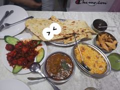 -葛尼沙印度餐厅 (镇明路店)