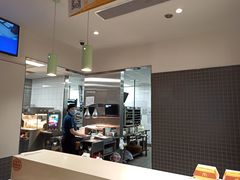 -麦当劳(百联西郊购物中心店)