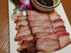 德宏芭蕉烤肉-老滇山寨•云南特色菜•地方菜•民族风情歌舞表演(金碧店)