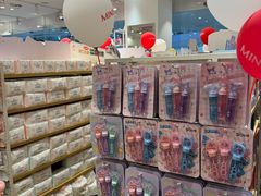 -名创优品(万达广场河东店)