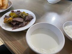-努尔古丽奶茶