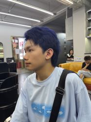 -诗悦发型SALON·圣罗兰店