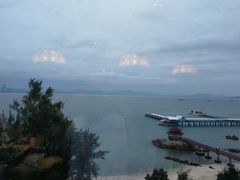 -蜈支洲岛珊瑚酒店临海阁中餐厅