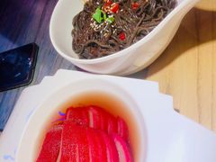 -多嘴肉蟹煲(万达店)