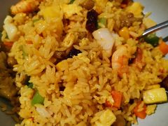 大叻经典菠萝海鲜炒饭-米纸越南小馆(金鹰世界店)