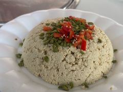 柳树芽豆腐-华盛园卷子王农家菜水库鱼