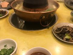 -月圆火锅(宁海东路二店)