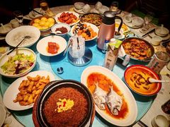 -侬佳蒸菜馆(听潮店)