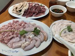 -华哥新鲜猪精品美食