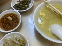 -闫家驴肉老店(华电一校店)