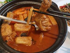 螺蛳鸭脚煲-屋顶花园餐厅(步行街老地王大厦店)