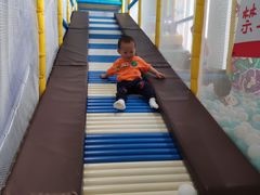 -蒙特利亲子乐园