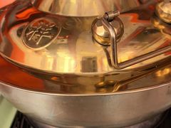 -撒拉人家.酸菜牦牛肉火锅