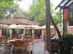 -二荆条·蜀鲜汇城市森林火锅