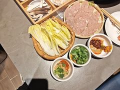 -阿婆情腊排骨火锅·野生菌季(古城旗舰店)