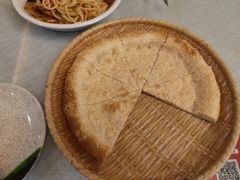 -汗腾格里·风味餐厅(新疆驻京办店)