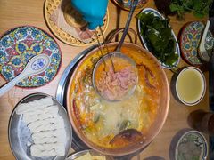 -洱火云南酸菜牛肉火锅(石景山当代商城店)