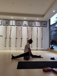 -成都阿难陀艾扬格瑜伽中心