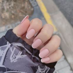 -吉吉靓甲美睫