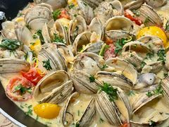 -Mark&Mars Restaurant