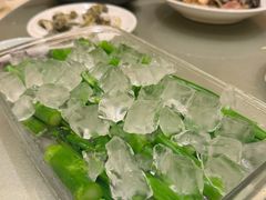 冰镇芥兰-沙龙酒家