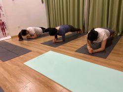 -依灵瑜伽普拉提连锁