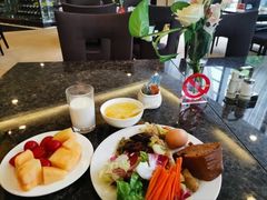 -华凯华美达广场酒店自助餐厅