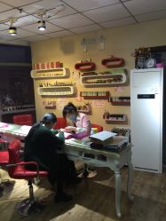 点击看大图 -伊人脱毛美甲美睫连锁机构