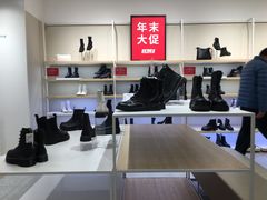 -hotwind热风(中贸广场店)