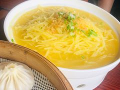 -冷大厨灌汤包