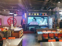 -马路牙子烧烤音乐酒馆(望京店)