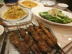 -马尔龙新疆饭店·清真(瑞景店)