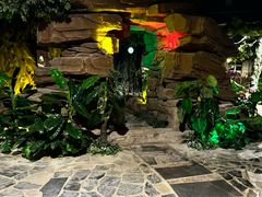 -泉城欧乐堡戏水湾艺术养生温泉