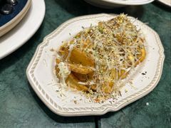 -秘密旅行Bonjour(黑金冠 江南西店)