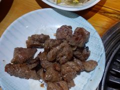 -唯成•韩国炭火烤肉 유성고기