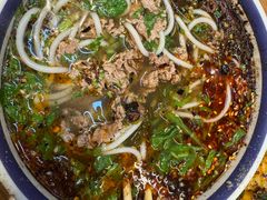 -云阿蛮云南生烫牛肉米线(奉贤路店)